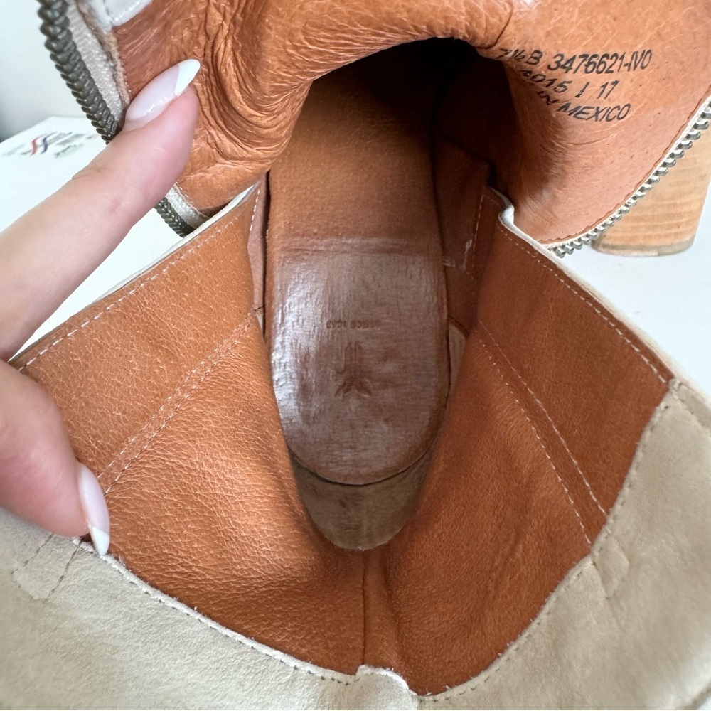 Frye Addie double zip ivory nubuck bootie size 7.5 - Picture 12 of 14